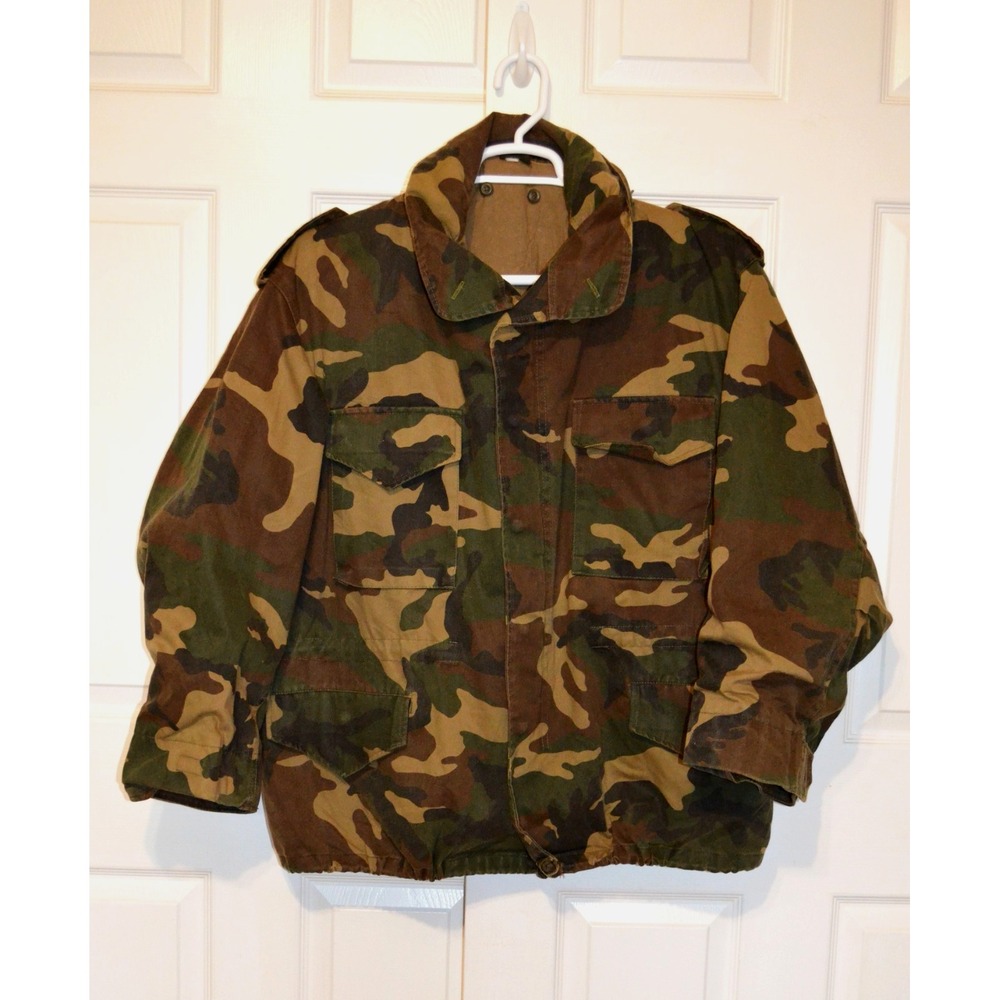 Vintage Woodland Camouflage Coat Jacket w/ Hood‎ Size 52 Full Zip w/ Snaps